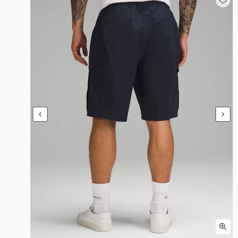 NWT Lululemon Athletica Men's Stretch Cotton VersaTwill Cargo Pocket Short 10" - Picture 3 of 7